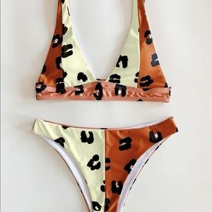 SHEIN Color Block Graphic Print Bikini Swimsuit